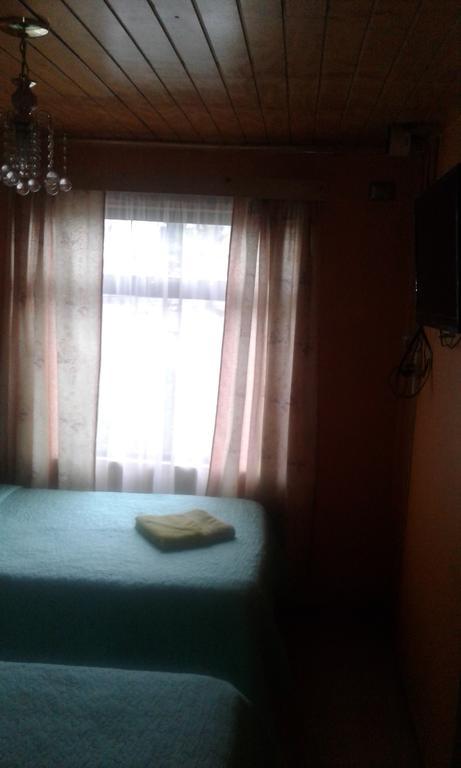 Hospedaje Los Cipreses Coyhaique Buitenkant foto