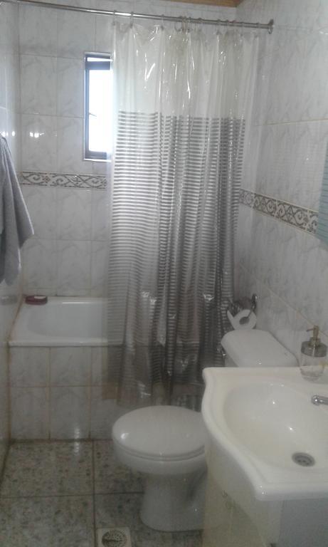 Hospedaje Los Cipreses Coyhaique Buitenkant foto
