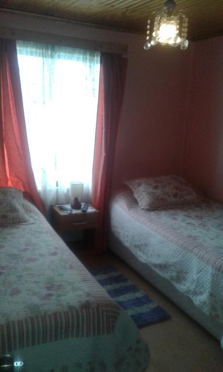 Hospedaje Los Cipreses Coyhaique Buitenkant foto